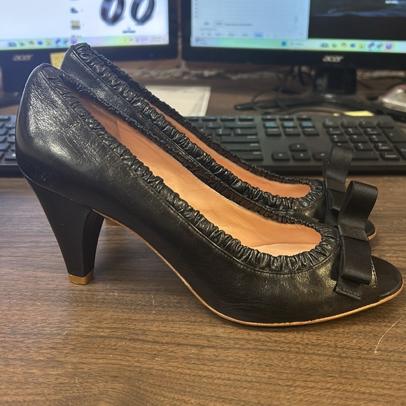 Marc by Marc Jacobs Black, Open Toe Heels - Picture 3 of 4